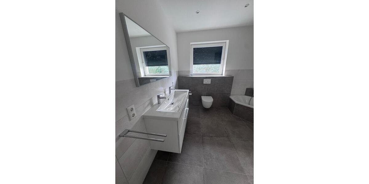 Doppelhaushälfte Zülpich - 4 Zimmer, 137 m&sup2;, 1.750&euro; | Angebot:25322643