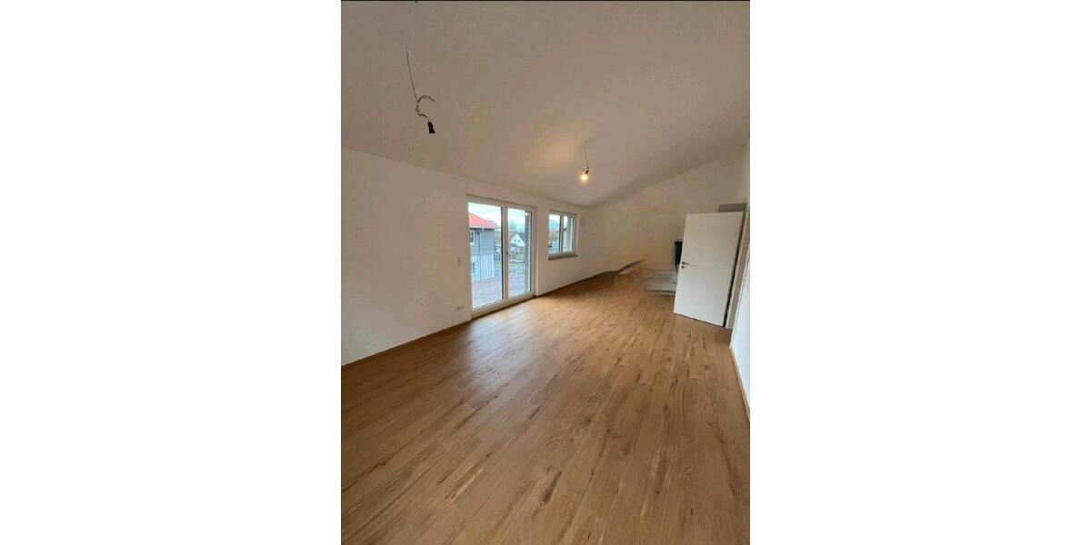 Wohnen auf Zeit Leutkirch im Allgäu - 2 Zimmer, 72 m&sup2;, 590&euro; | Angebot:25587830
