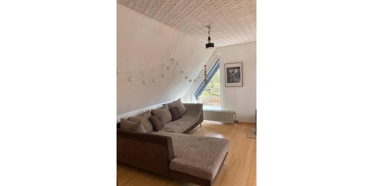 Dachgeschoßwohnung Laufach - 3 Zimmer, 100 m&sup2;, 850&euro; | Angebot:25933657