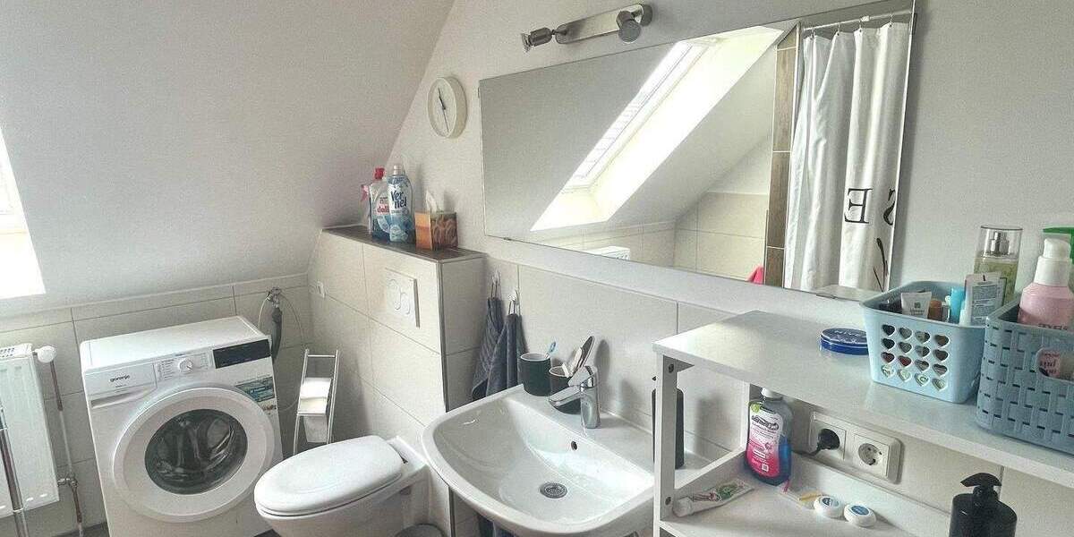 Etagenwohnung Stade - 2 Zimmer, 62 m&sup2;, 600&euro; | Angebot:25957193