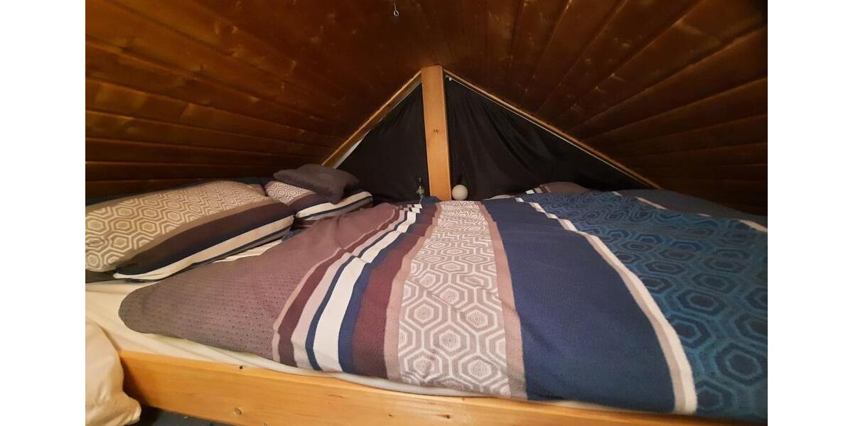 Dachgeschoßwohnung Saalfeld (Saale) - 1 Zimmer, 50 m&sup2;, 379&euro; | Angebot:23122708