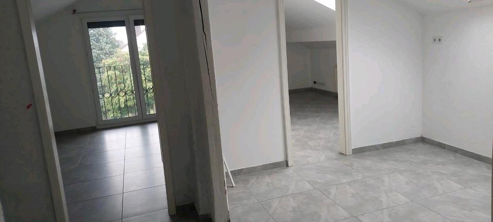 Dachgeschoßwohnung Hainburg - 2 Zimmer, 60 m&sup2;, 650&euro; | Angebot:24710366
