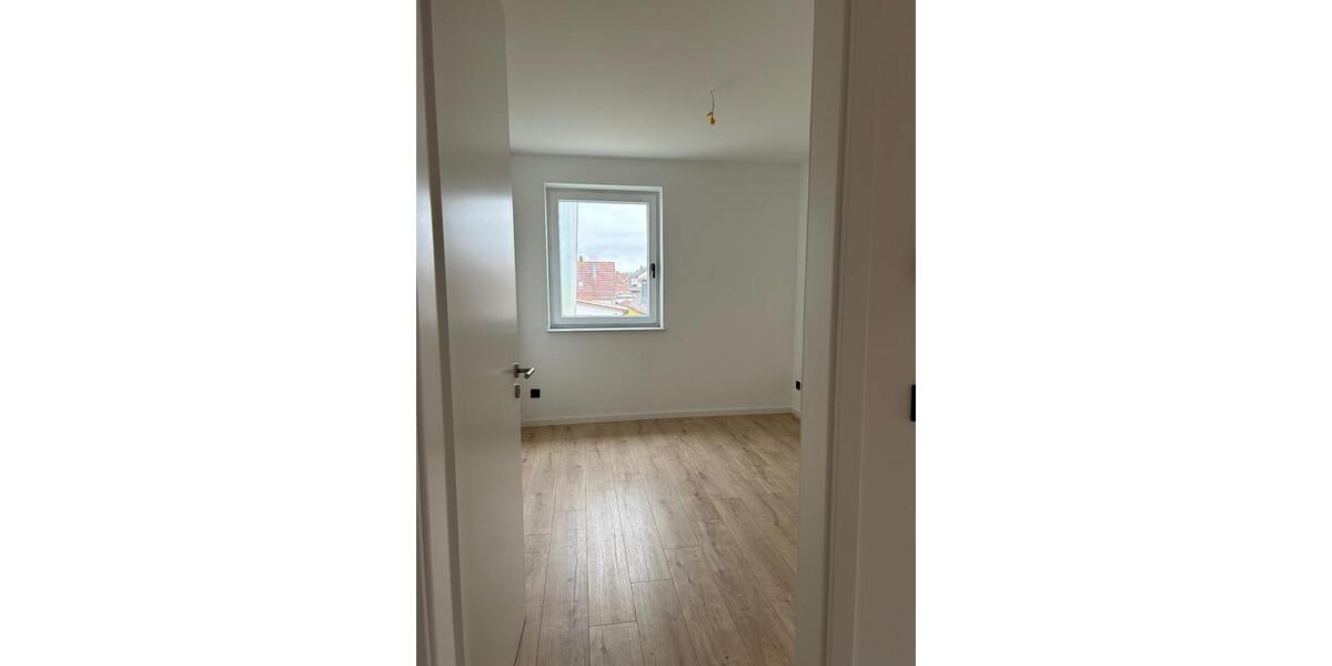 Etagenwohnung Kelheim - 3 Zimmer, 87 m&sup2;, 1.130&euro; | Angebot:24347466