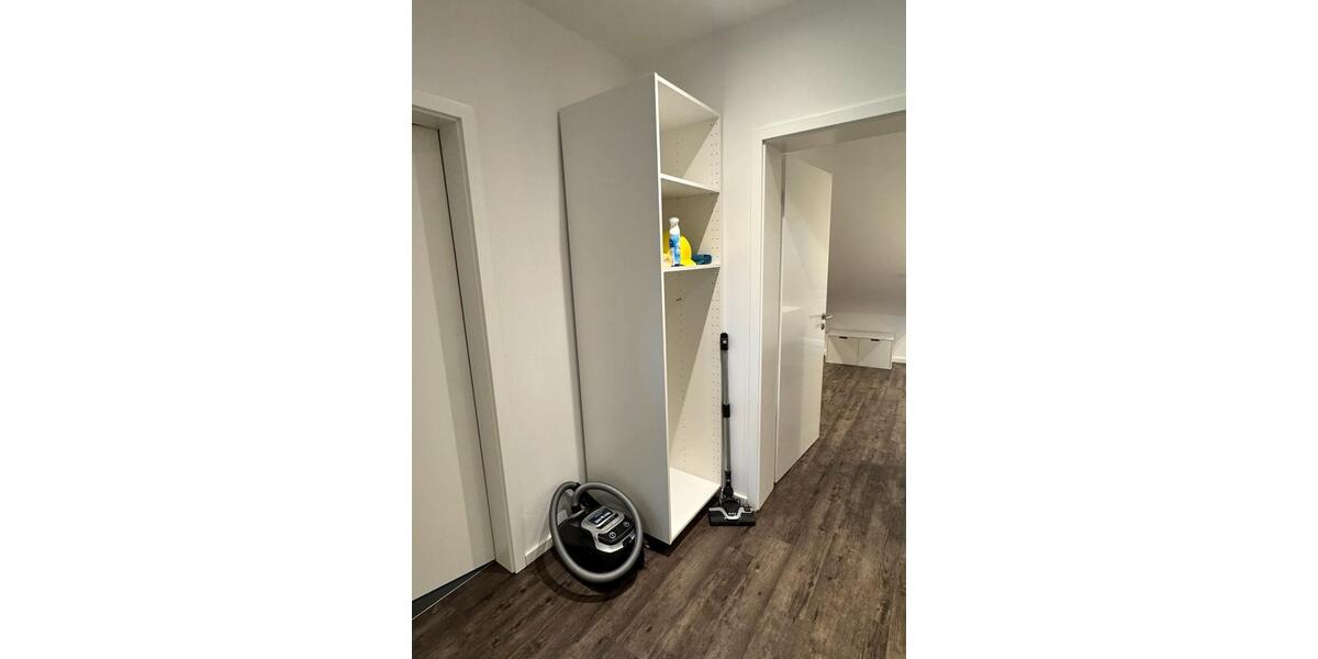 Wohnen auf Zeit Frankfurt am Main Unterliederbach - 4 Zimmer, 130 m&sup2;, 2.000&euro; | Angebot:26605389