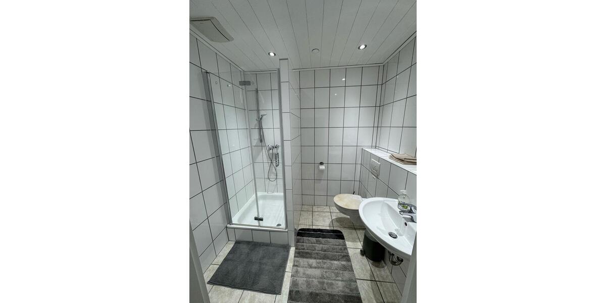 Wohnen auf Zeit Duisburg Großenbaum - 3 Zimmer, 70 m&sup2;, 35&euro; | Angebot:20478380