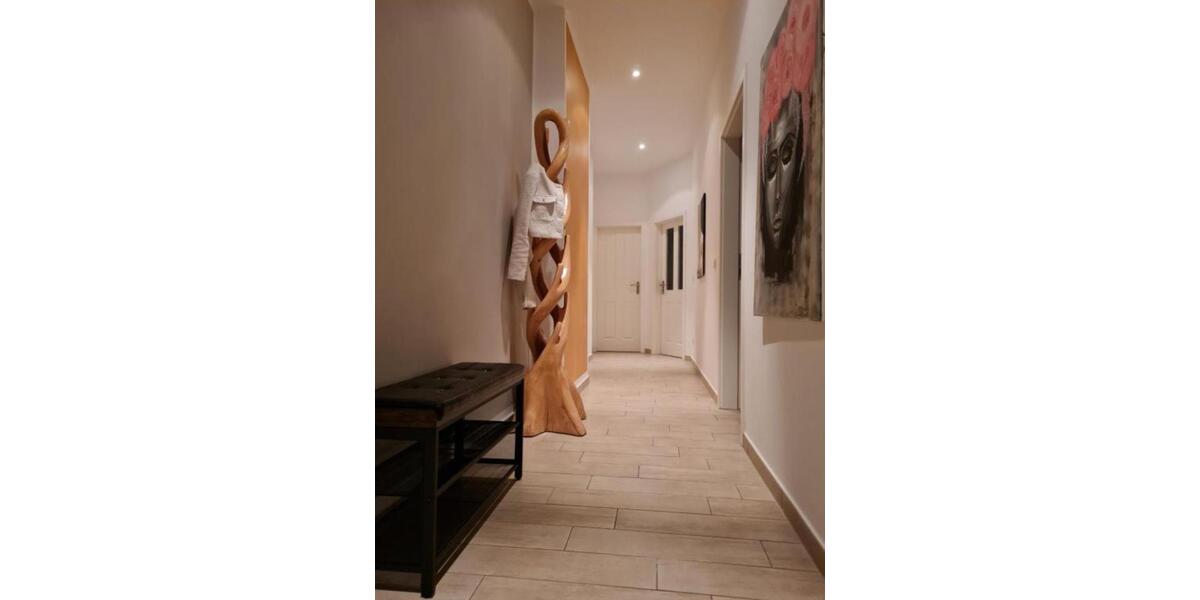 Erdgeschoßwohnung Magdeburg - 2 Zimmer, 66 m&sup2;, 592&euro; | Angebot:24385489