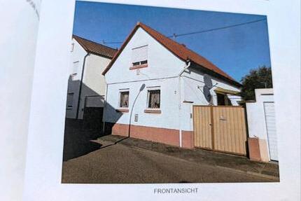 Haus Ludwigshafen am Rhein Rheingönheim - 3 Zimmer, 96 m&sup2;, 1.400&euro; | Angebot:26228174