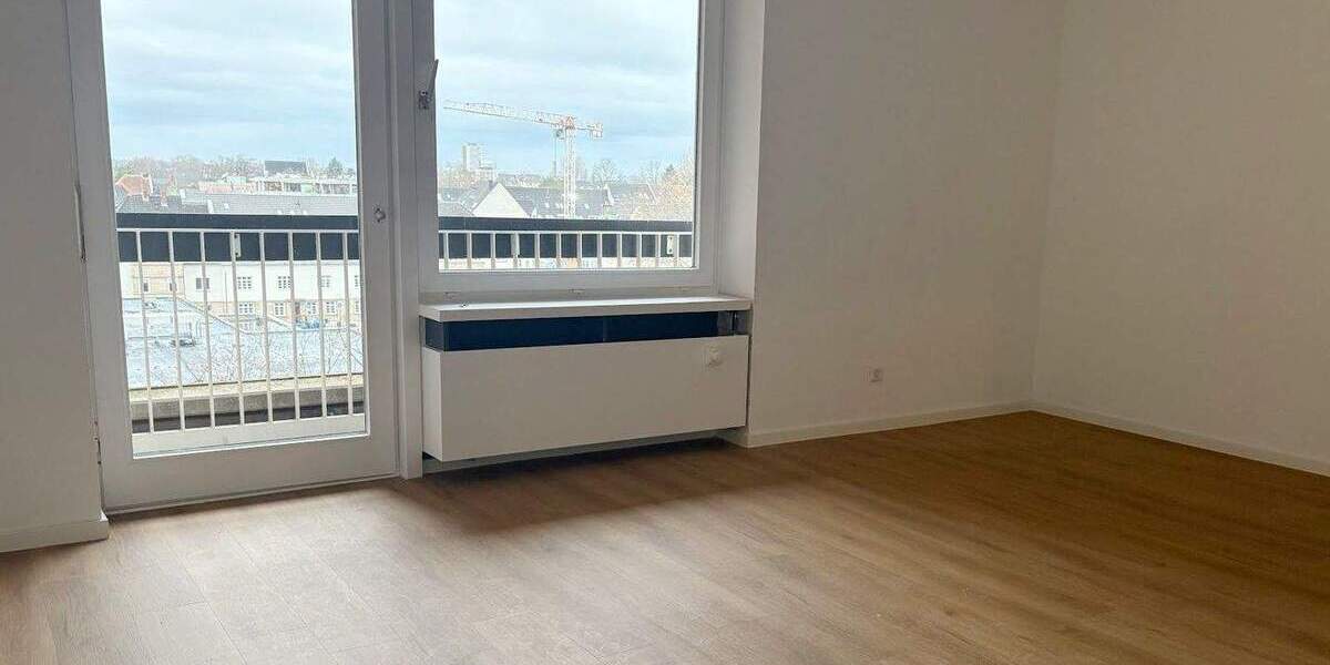 Etagenwohnung Köln Bayenthal - 3 Zimmer, 100 m&sup2;, 1.700&euro; | Angebot:24347977