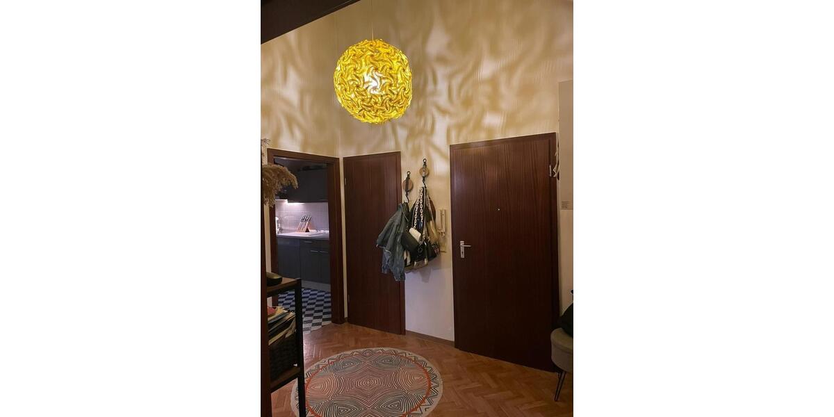 Dachgeschoßwohnung Eisenberg (Pfalz) - 2 Zimmer, 64 m&sup2;, 680&euro; | Angebot:26245717