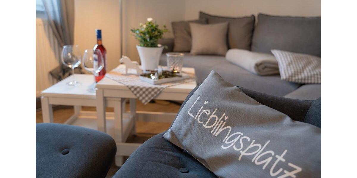 Erdgeschoßwohnung Zetel - 2 Zimmer, 54 m&sup2;, 650&euro; | Angebot:26702325