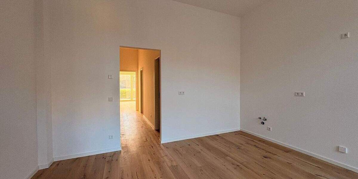 Familientraum! Erstbezug im 140m²- Reihenhaus mit eigenem Garten! 4 zimmer
