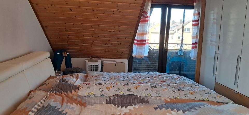 Etagenwohnung Baesweiler - 3 Zimmer, 135 m&sup2;, 1.206&euro; | Angebot:25994234