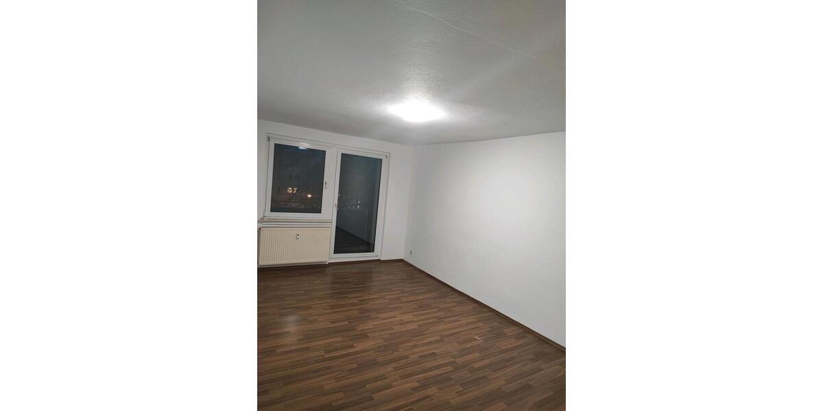 Etagenwohnung Dessau-Roßlau Dessau - 3 Zimmer, 60 m&sup2;, 530&euro; | Angebot:26647826