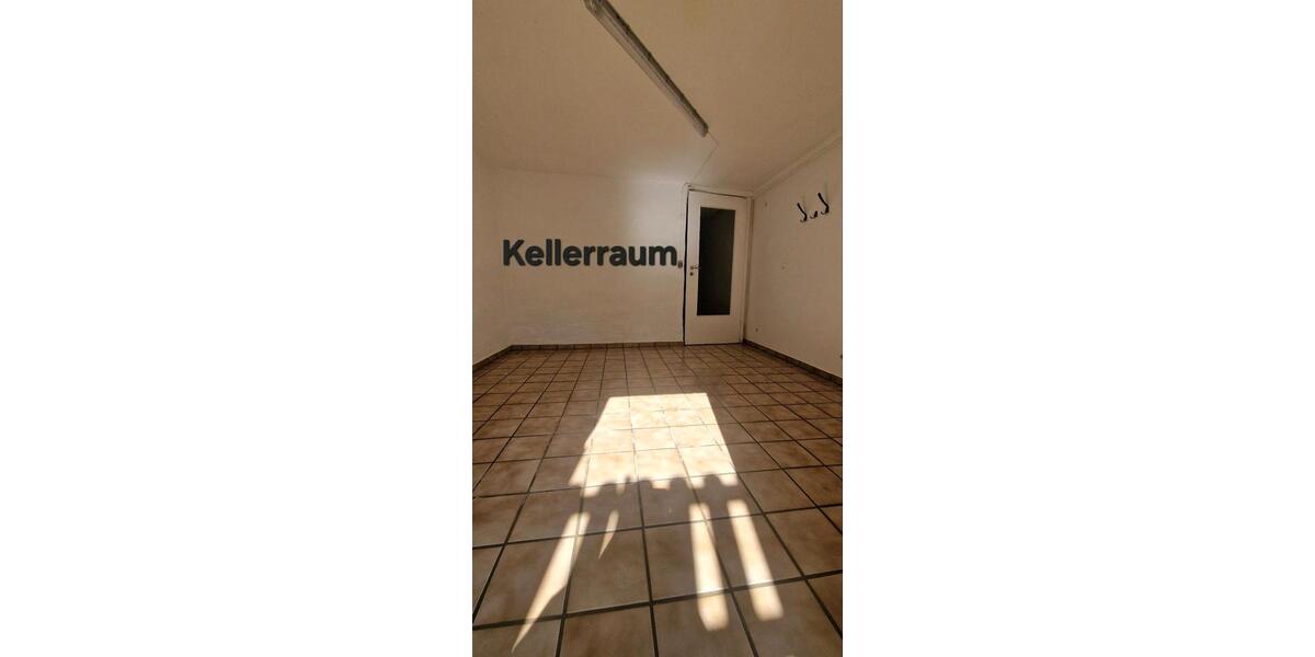 Erdgeschoßwohnung Vöhl - 2 Zimmer, 60 m&sup2;, 540&euro; | Angebot:26705450