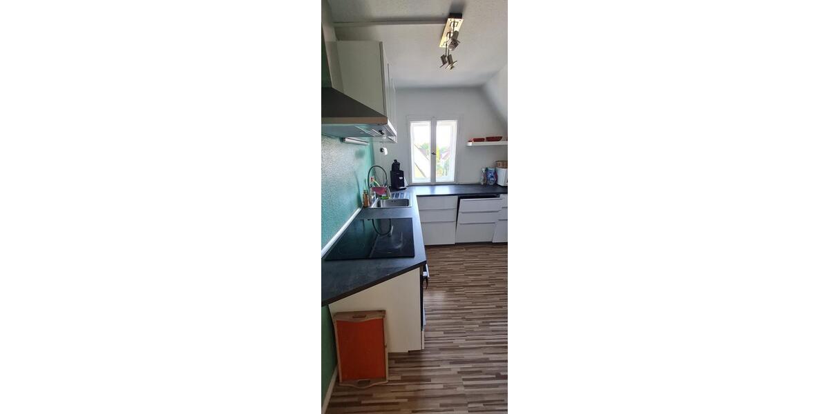 Dachgeschoßwohnung Zirndorf - 2.5 Zimmer, 53 m&sup2;, 650&euro; | Angebot:26315196