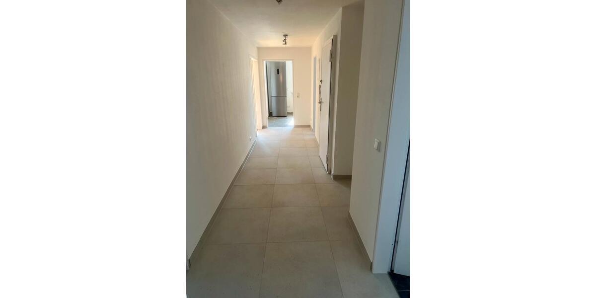 Dachgeschoßwohnung Niefern-Öschelbronn Öschelbronn - 3 Zimmer, 82 m&sup2;, 1.150&euro; | Angebot:26585722
