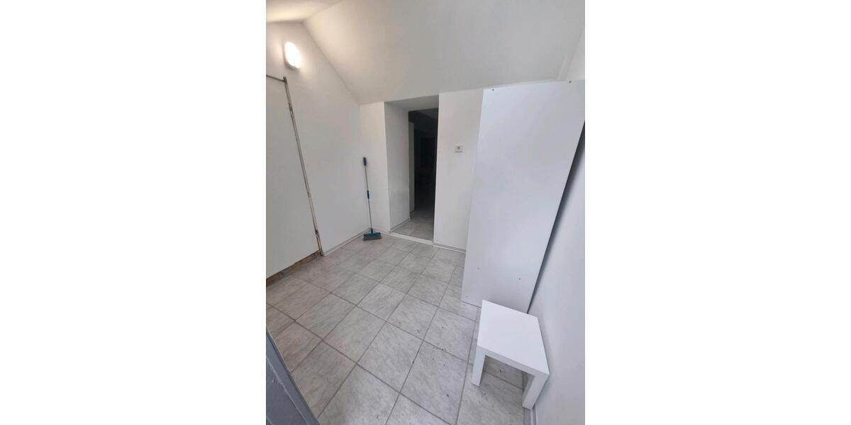 Erdgeschoßwohnung Emden Tholenswehr - 1 Zimmer, 30 m&sup2;, 360&euro; | Angebot:23715329