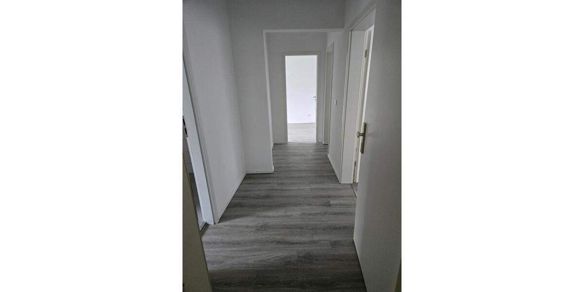Etagenwohnung Wuppertal Barmen - 4 Zimmer, 90 m&sup2;, 1.190&euro; | Angebot:26226679