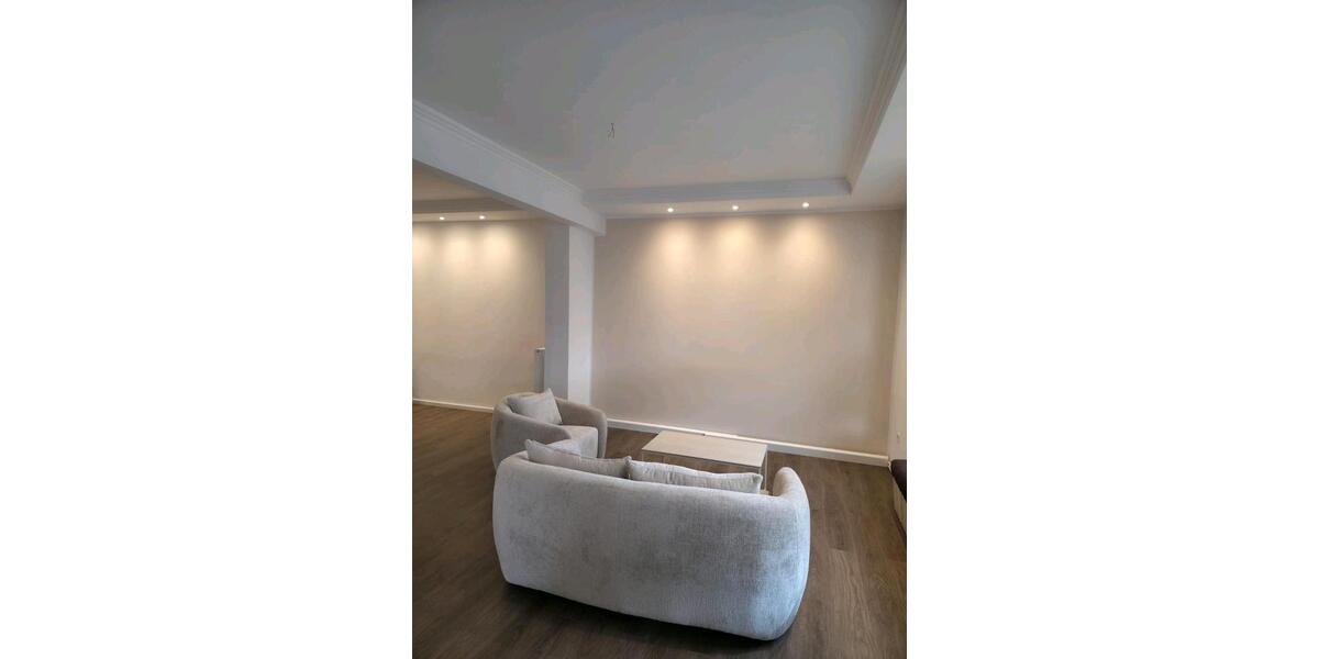 Gewerbeobjekt Detmold Hakedahl - 700&euro; | Angebot:26616475