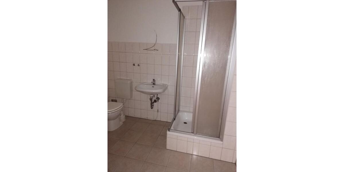 Etagenwohnung Lichtenstein (Sachsen) - 1 Zimmer, 44 m&sup2;, 220&euro; | Angebot:24474370