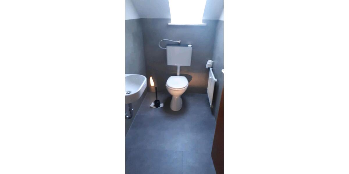 Dachgeschoßwohnung Kötz - 3 Zimmer, 110 m&sup2;, 850&euro; | Angebot:26492870