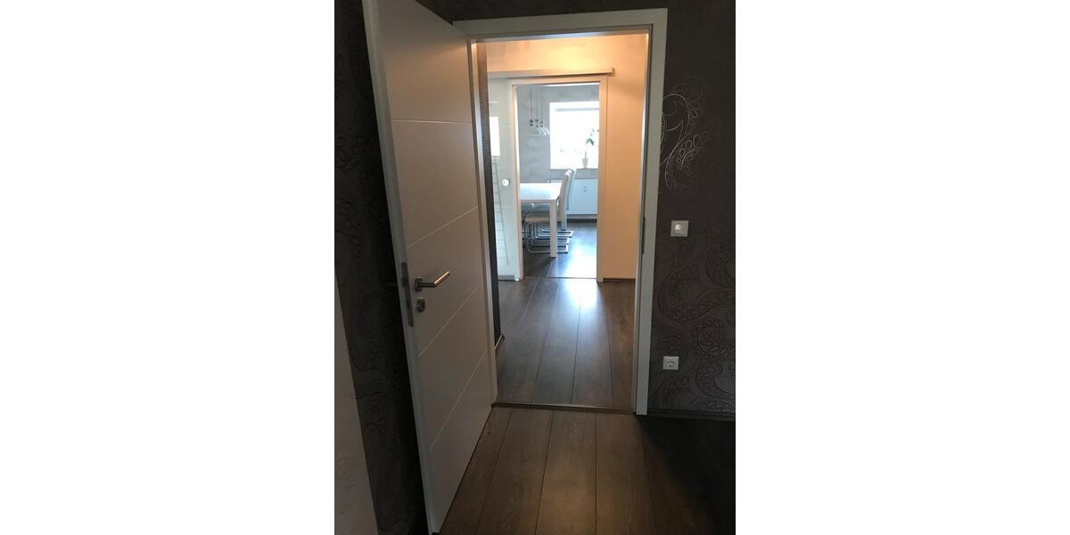 Etagenwohnung Kassel Vorderer Westen - 3 Zimmer, 103 m&sup2;, 1.200&euro; | Angebot:25950882