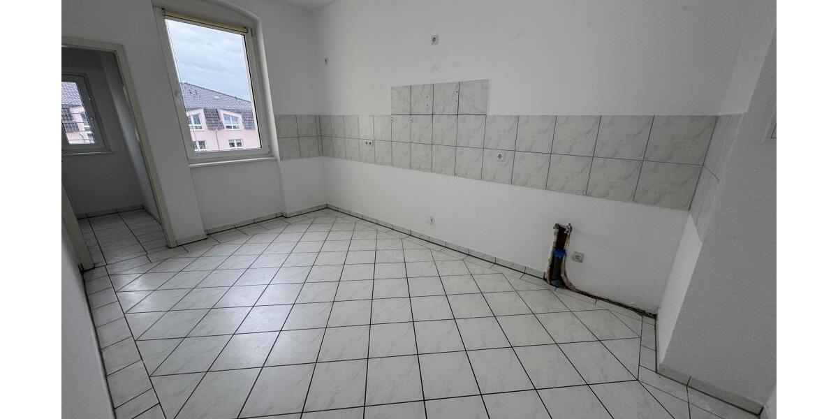 Tierparkseite-Debschwitz! Großzügige 3-Raum Wohnung mit großem Balkon! - Etagenwohnung Gera Debschwitz | Angebot:26145515