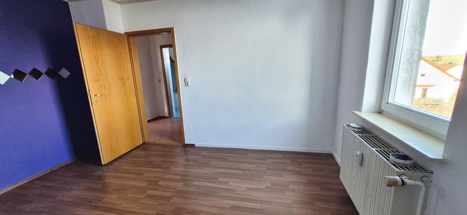 Dachgeschoßwohnung Vellmar - 2 Zimmer, 53 m&sup2;, 450&euro; | Angebot:26004062