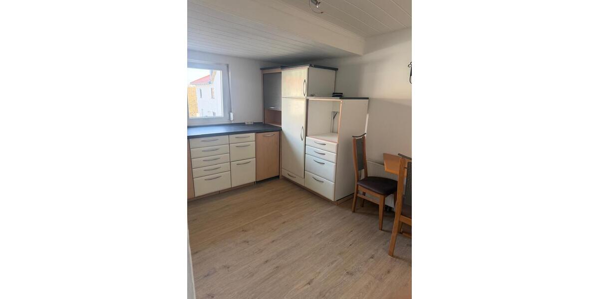 Maisonettenwohnung Nürtingen - 3 Zimmer, 70 m&sup2;, 1.200&euro; | Angebot:26053424