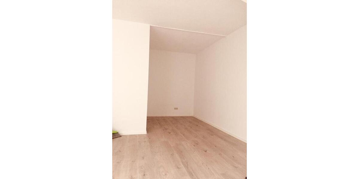 tolle 1,5-Zimmer Wohnung zentral aber ruhig in Lauf 1 zimmer