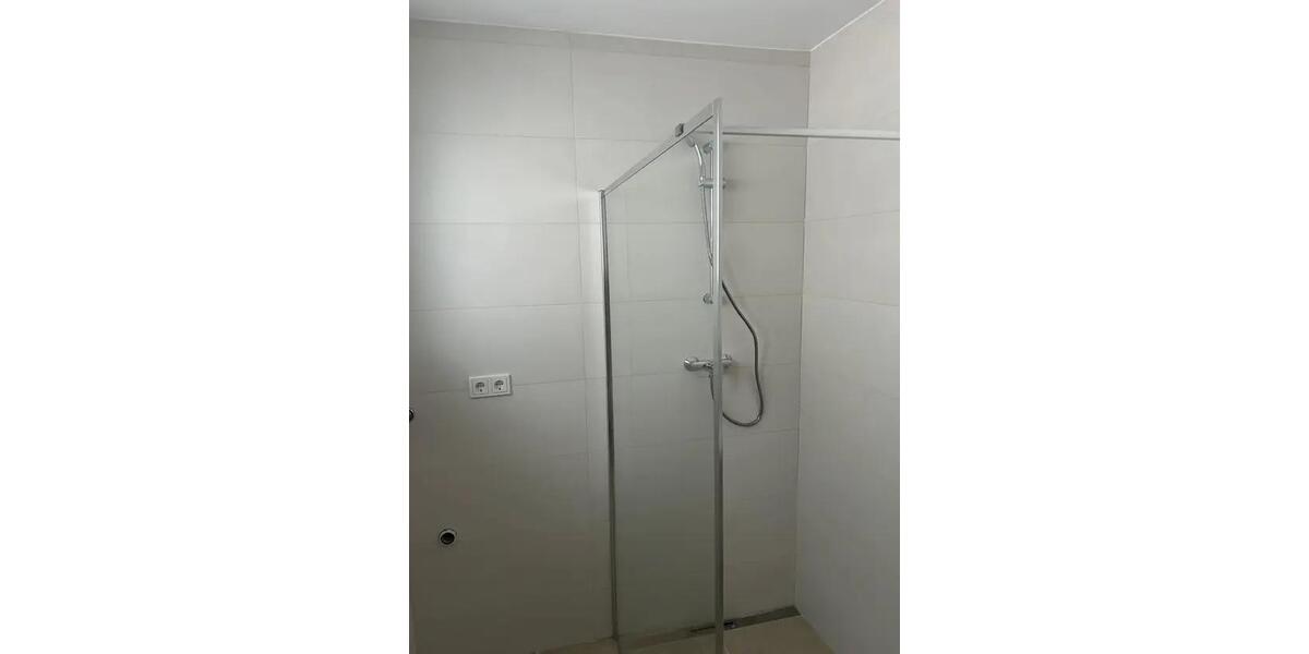 Etagenwohnung Neunkirchen Heinitz - 2 Zimmer, 75 m&sup2;, 850&euro; | Angebot:26586691