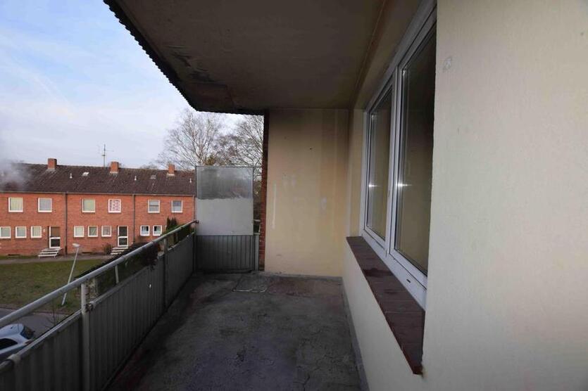 +++ Zum Einzug bereit! 3-Raumwohnung mit Tageslichtbad und Balkon +++ zimmer