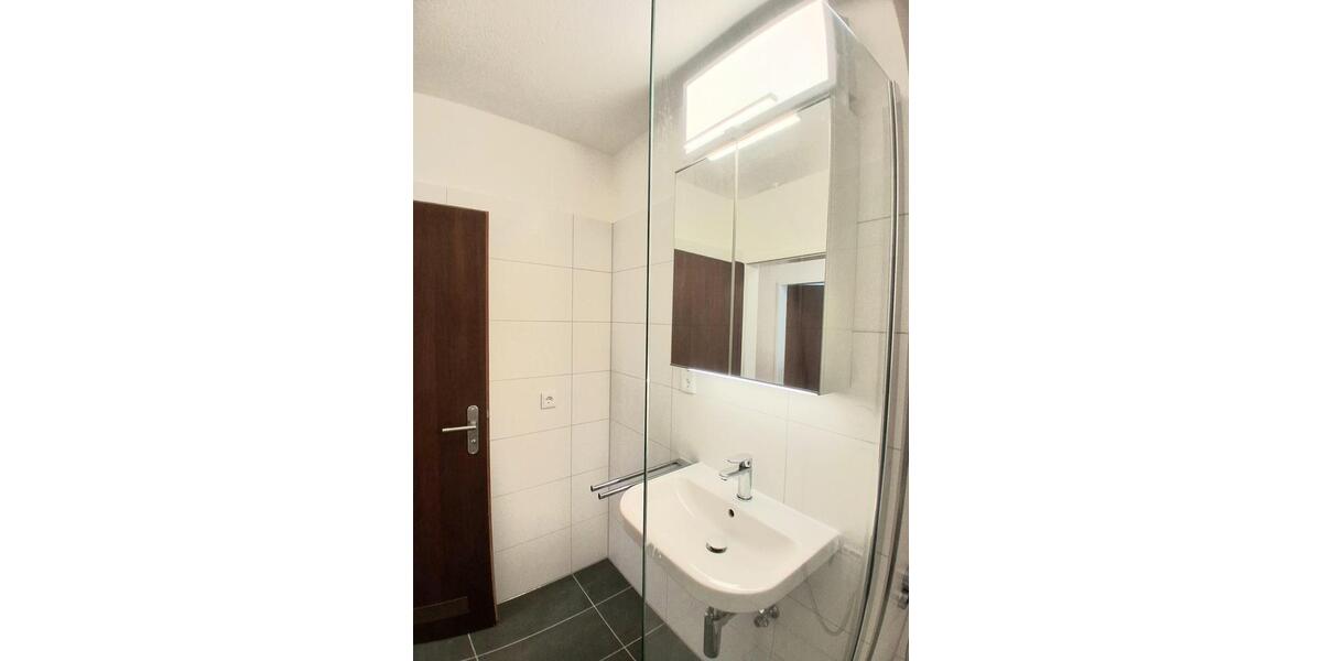 Etagenwohnung Unterhaching - 3 Zimmer, 70 m&sup2;, 1.750&euro; | Angebot:26226424