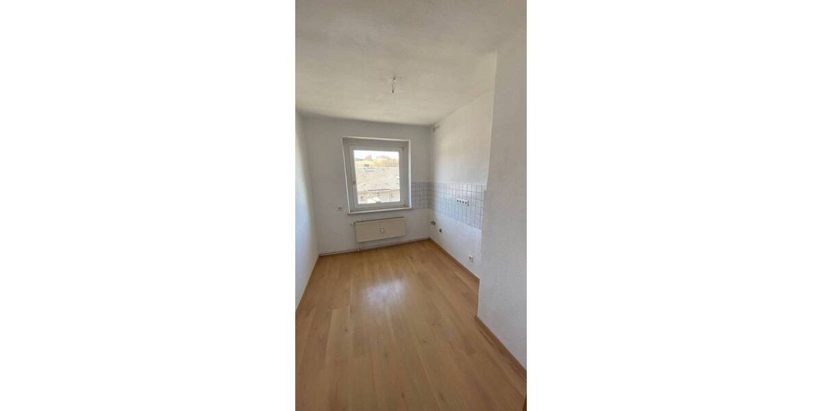 Zimmer Schwarzenberg/Erzgeb. Erla - 5 Zimmer, 98 m&sup2;, 543&euro; | Angebot:26018514