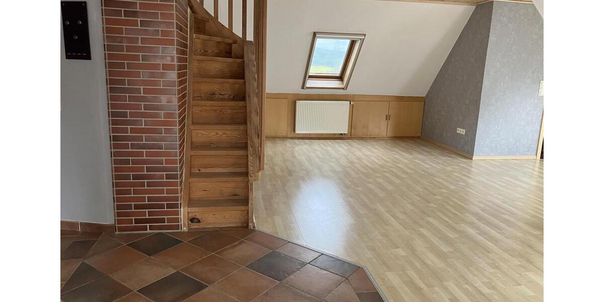 Dachgeschoßwohnung Hofgeismar - 2 Zimmer, 68 m&sup2;, 530&euro; | Angebot:26494186
