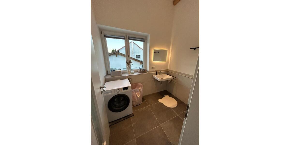 Etagenwohnung Straubing - 4 Zimmer, 92 m&sup2;, 1.185&euro; | Angebot:26537136