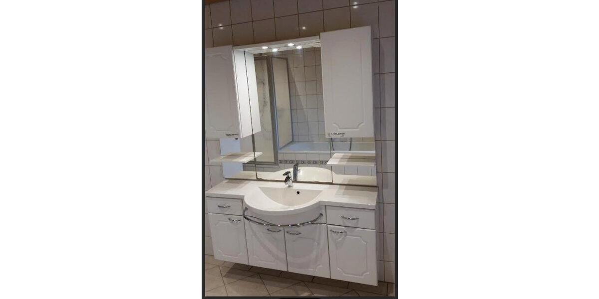 Dachgeschoßwohnung Vacha - 2.5 Zimmer, 73 m&sup2;, 510&euro; | Angebot:26329980