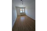 Etagenwohnung Apolda - 2 Zimmer, 55 m&sup2;, 350&euro; | Angebot:25046436