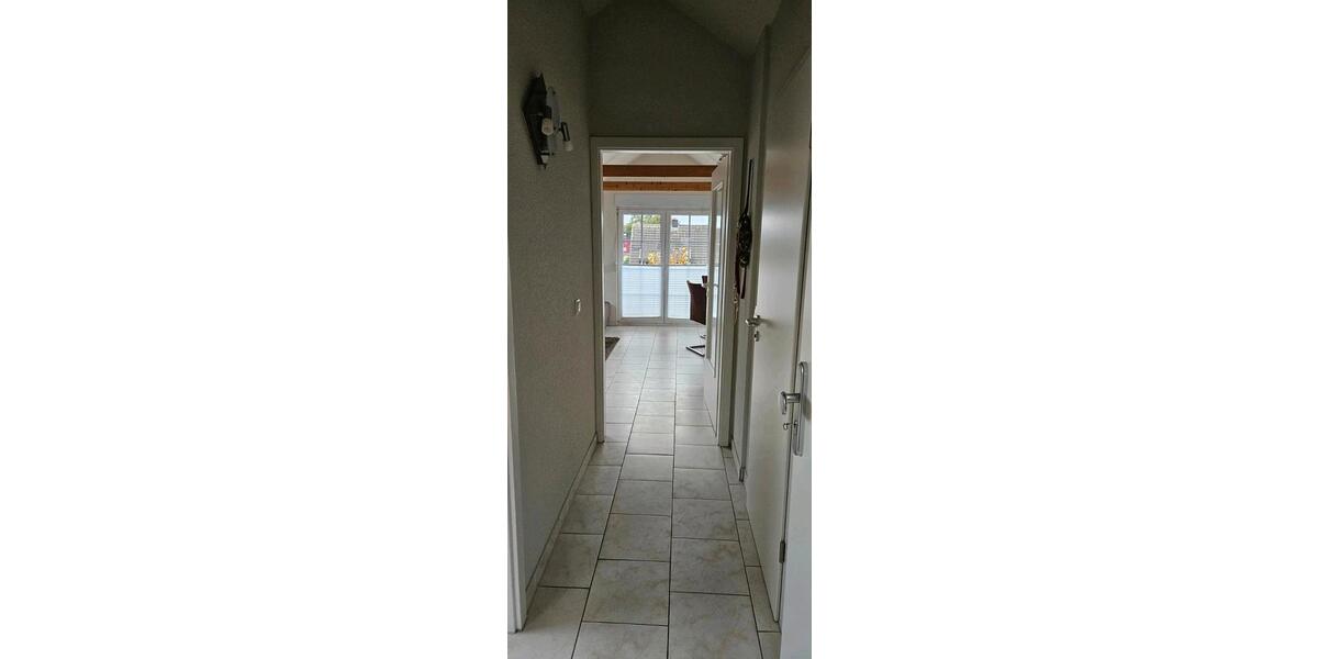 Wohnen auf Zeit Bergkamen - 2 Zimmer, 60 m&sup2;, 30&euro; | Angebot:24387545