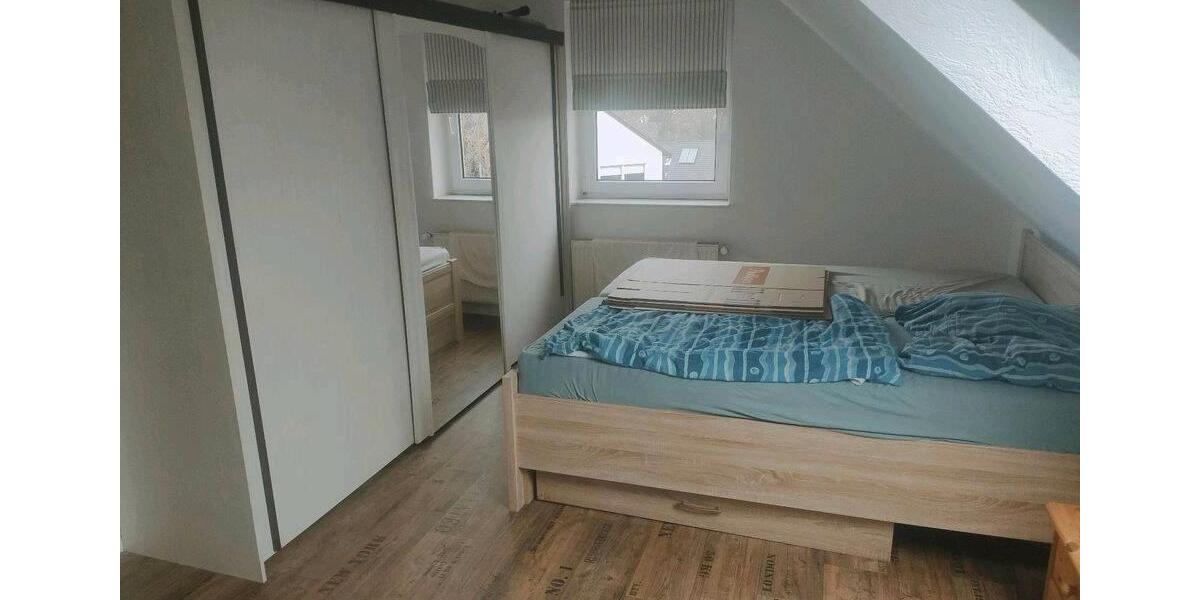 Dachgeschoßwohnung Löhne - 3.5 Zimmer, 80 m&sup2;, 580&euro; | Angebot:25988605