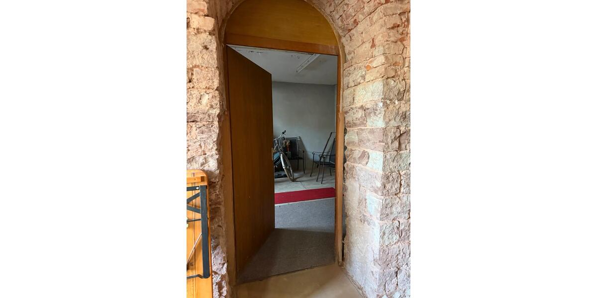 Etagenwohnung Homburg - 2 Zimmer, 50 m&sup2;, 860&euro; | Angebot:25639254