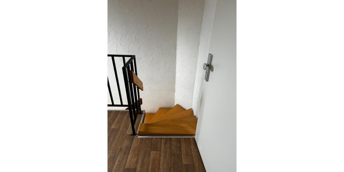 Dachgeschoßwohnung Dillingen an der Donau - 1 Zimmer, 50 m&sup2;, 690&euro; | Angebot:26123053
