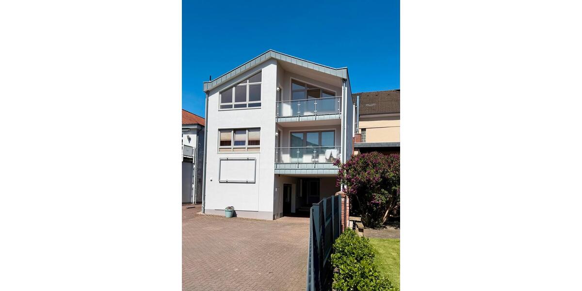 Dachgeschoßwohnung Cloppenburg - 2 Zimmer, 68 m&sup2;, 850&euro; | Angebot:26296859