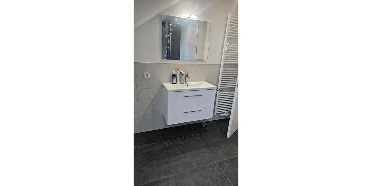 4 Zimmer Dachgeschoss Wohnung 4 zimmer