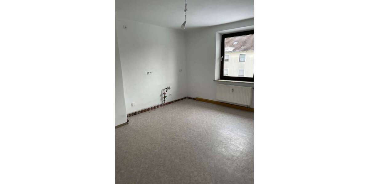 Etagenwohnung Sulzbach-Rosenberg Rosenberg - 2 Zimmer, 47 m&sup2;, 327&euro; | Angebot:24802478