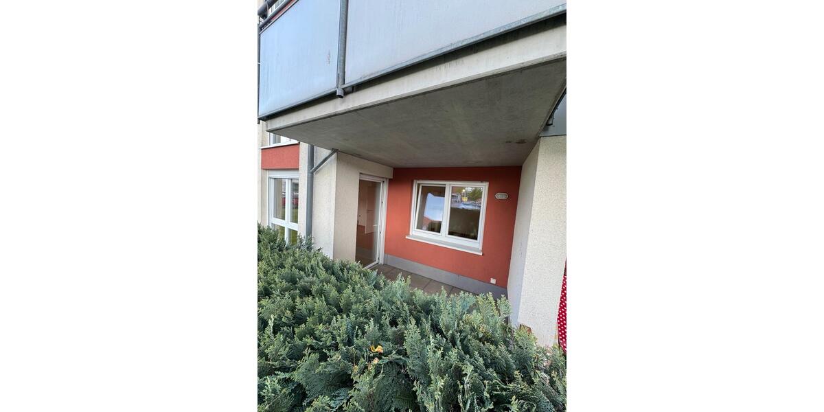 Erdgeschoßwohnung Laatzen - 2 Zimmer, 50 m&sup2;, 600&euro; | Angebot:26483410