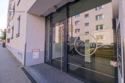 Wohnung Frankfurt am Main Bockenheim - 3 Zimmer, 90 m&sup2;, 1.900&euro; | Angebot:25690955