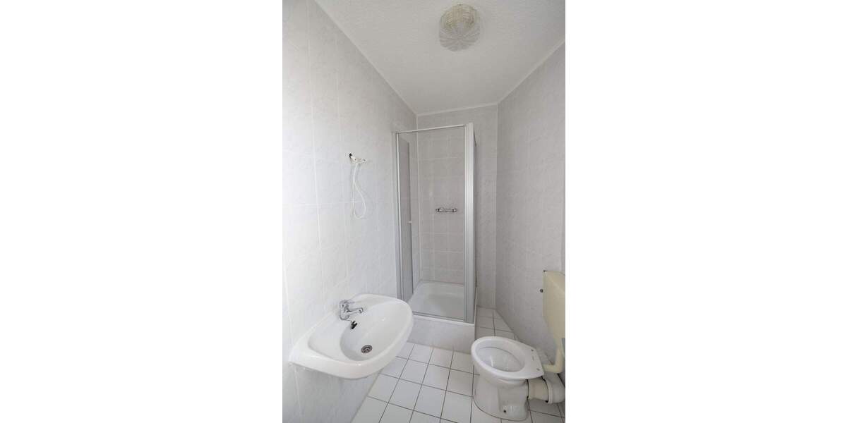 Etagenwohnung Chemnitz Altchemnitz - 2 Zimmer, 60 m&sup2;, 240&euro; | Angebot:26930122