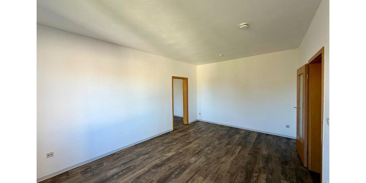 Erdgeschoßwohnung Naumburg (Saale) - 2 Zimmer, 55 m&sup2;, 385&euro; | Angebot:26445696
