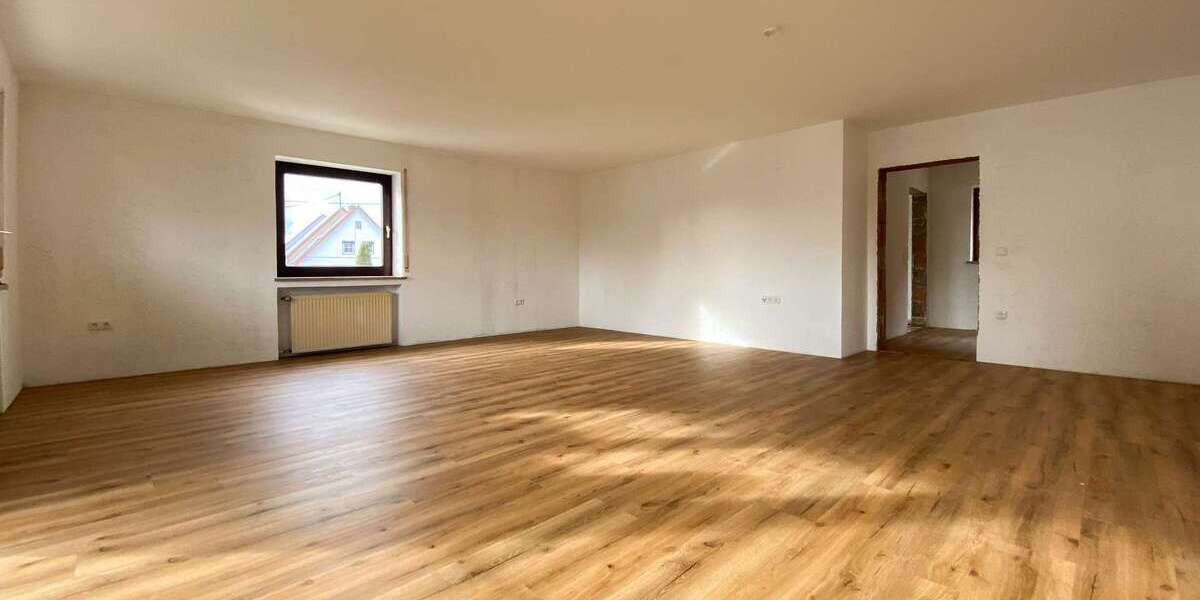 Etagenwohnung Großaitingen - 5 Zimmer, 193 m&sup2;, 1.800&euro; | Angebot:25355565